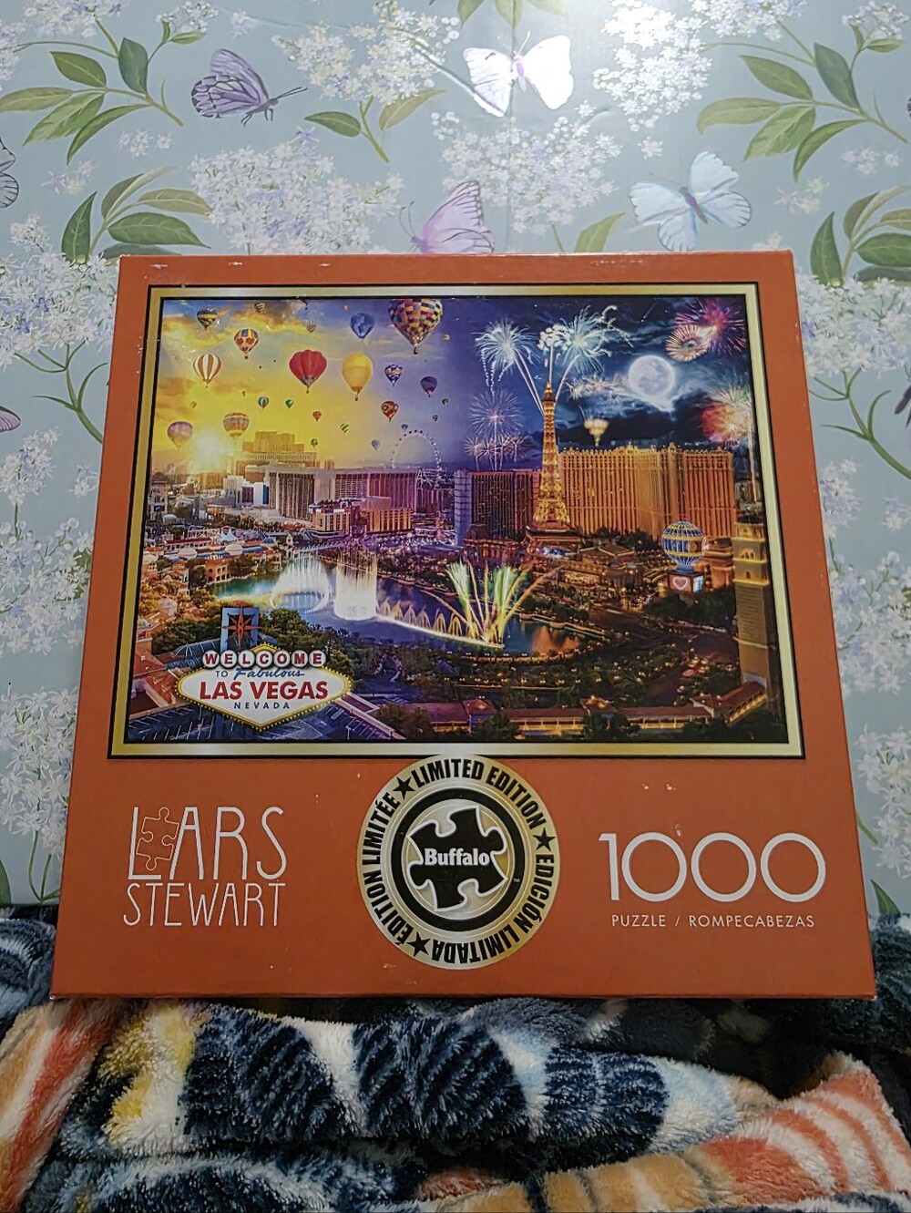 NIB Buffalo Las Vegas Puzzle 1000 Pieces